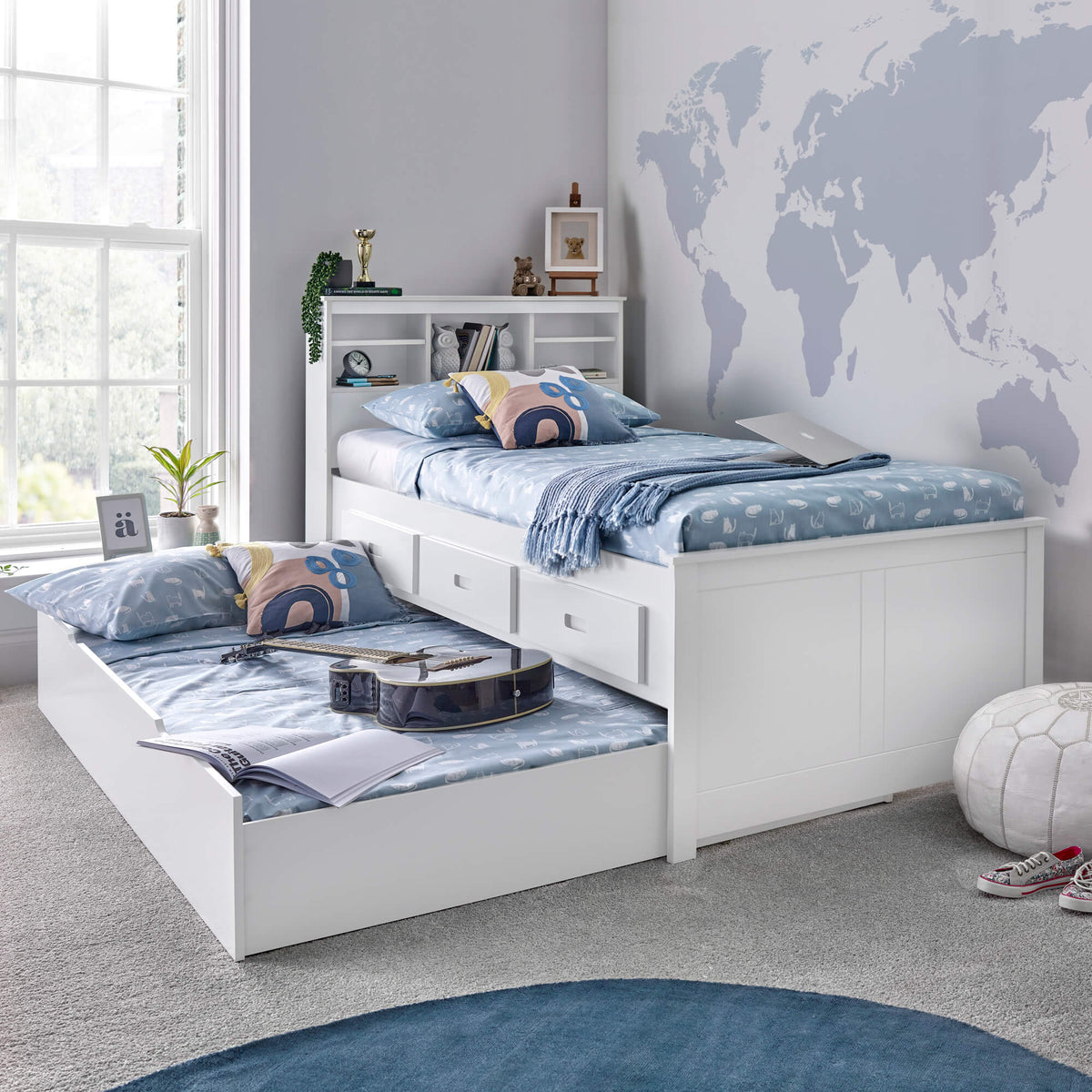 Veera Guest Bed